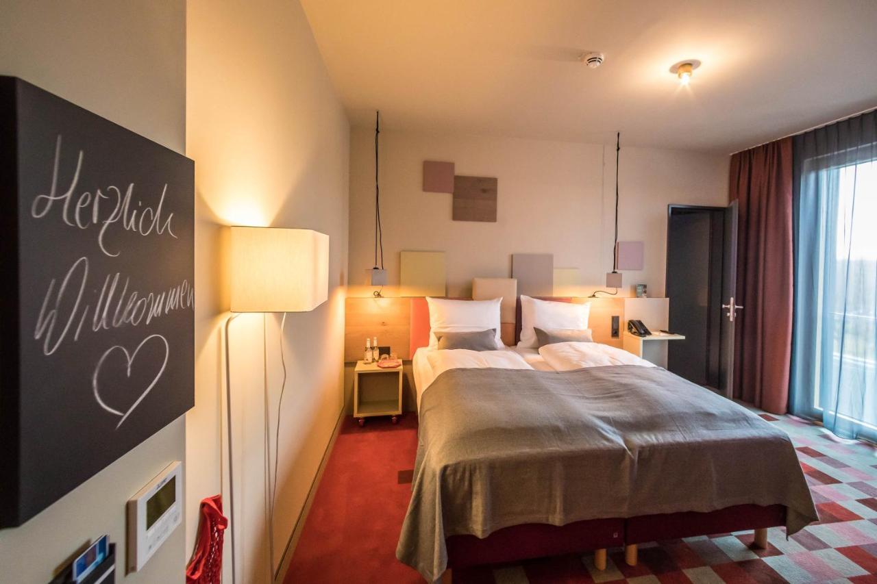 Hotel Einsmehr Augsburg Exteriör bild